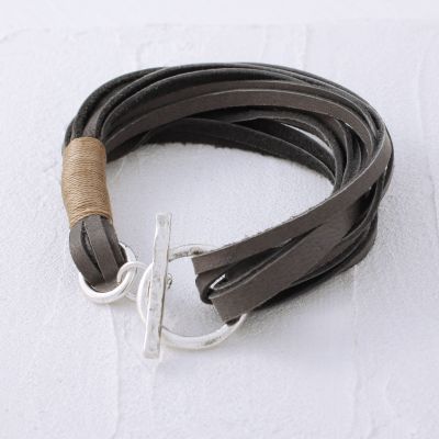 Zynk Gray Leather + Silver Toggle Bracelet